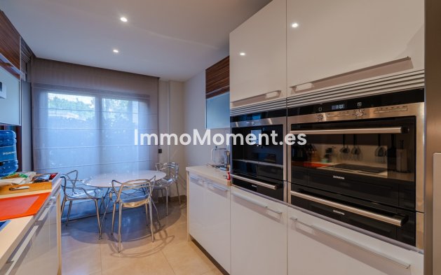 Bestaande woning - Appartement - Estepona  - Estepona Centro