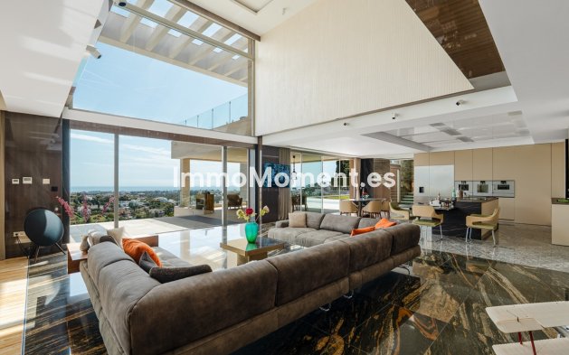 Resale - Villa - Benahavís - Benahavís Centro