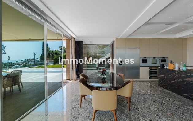 Resale - Villa - Benahavís - Benahavís Centro