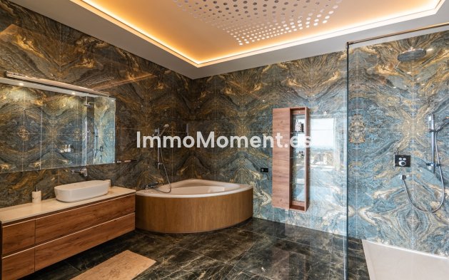 Resale - Villa - Benahavís - Benahavís Centro