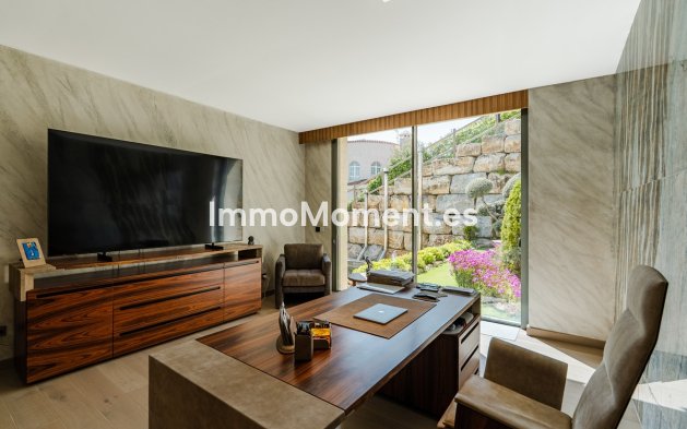 Resale - Villa - Benahavís - Benahavís Centro