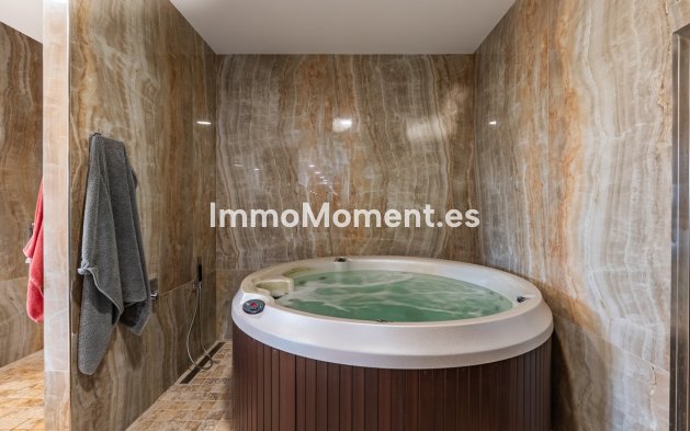 Resale - Villa - Benahavís - Benahavís Centro