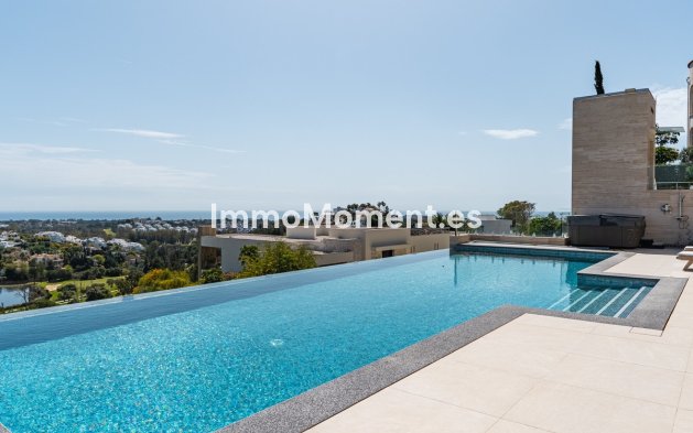 Resale - Villa - Benahavís - Benahavís Centro