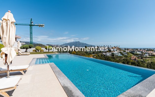 Resale - Villa - Benahavís - Benahavís Centro