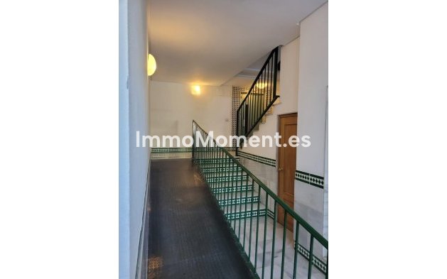 Wiederverkauf - Wohnung - Torremolinos - La Carihuela