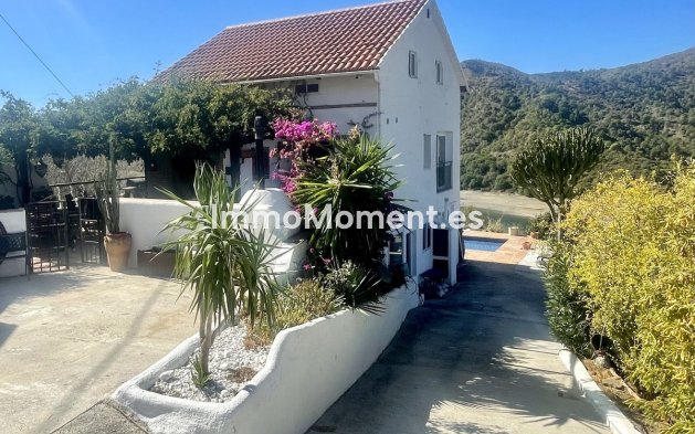 Reventa - Villa - Interior  - Istán