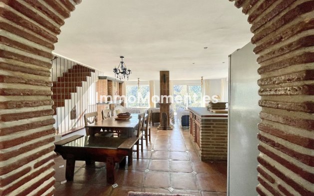 Reventa - Villa - Interior  - Istán