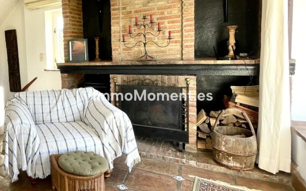 Reventa - Villa - Interior  - Istán