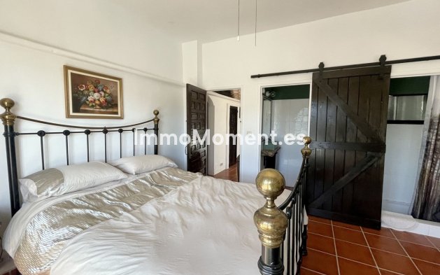 Reventa - Villa - Interior  - Istán