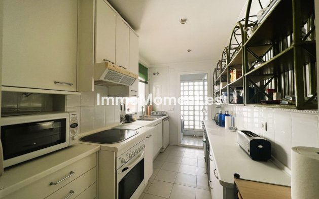 Wiederverkauf - Wohnung - Marbella - Puerto Banús