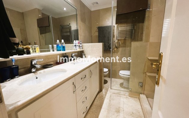 Wiederverkauf - Wohnung - Marbella - Puerto Banús