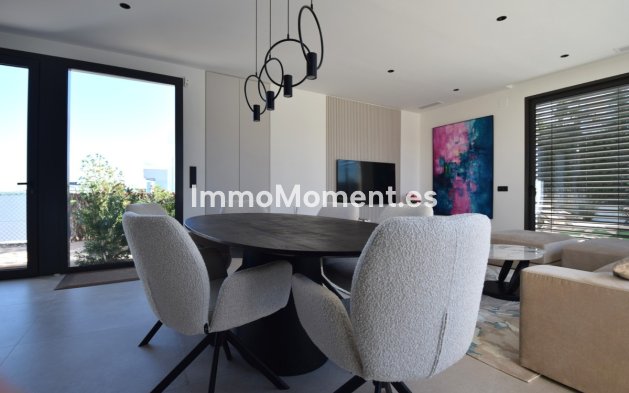 Wiederverkauf - Villa - Orihuela - Las Colinas Golf