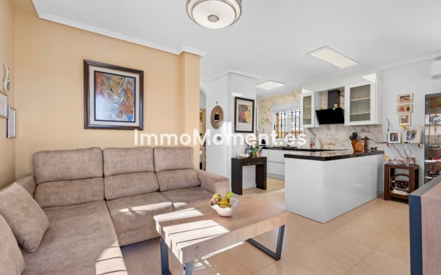 Resale - Villa - Guardamar del Segura - Guardamar del Segura Centro