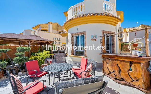 Resale - Villa - Guardamar del Segura - Guardamar del Segura Centro