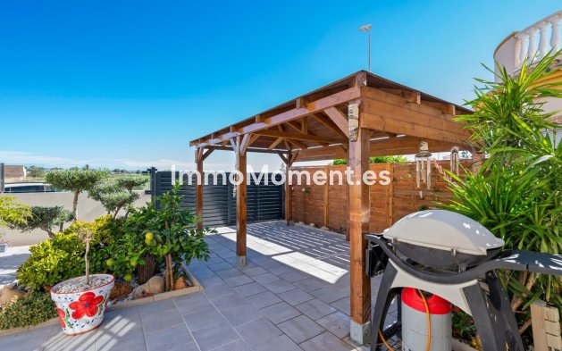 Resale - Villa - Guardamar del Segura - Guardamar del Segura Centro