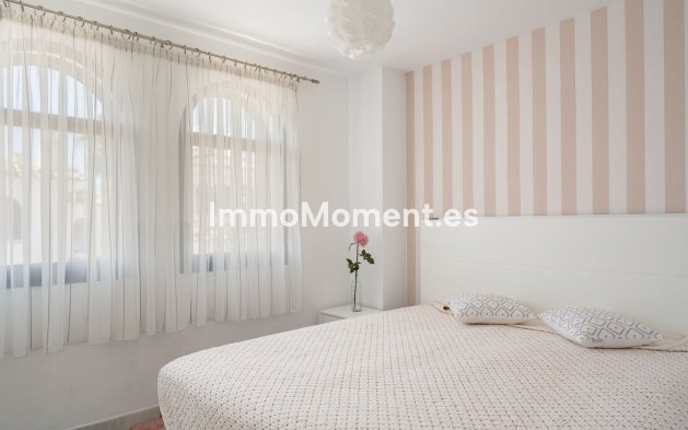 Wiederverkauf - Reihenhaus - Estepona  - Costalita