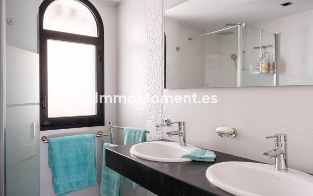 Wiederverkauf - Reihenhaus - Estepona  - Costalita