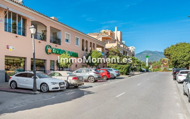 Wiederverkauf - Wohnung - Marbella - Nueva Andalucía