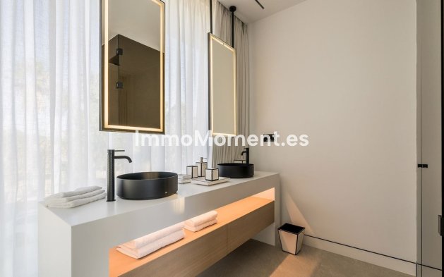 Resale - Villa - Marbella - Marbella Centro