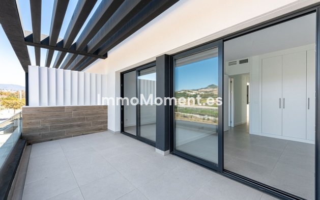 Resale - Villa - Estepona - Atalaya