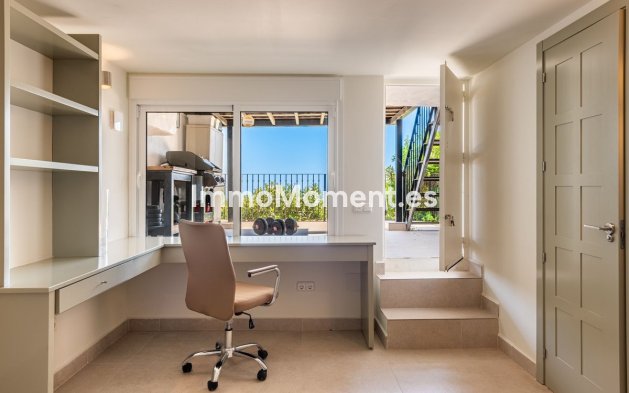 Revente - Maison mitoyenne - Marbella - Altos de los Monteros