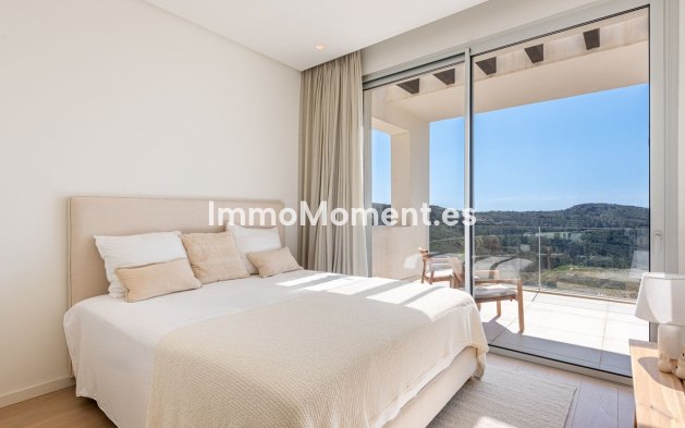 Resale - Apartment - Benahavís - Benahavís Centro