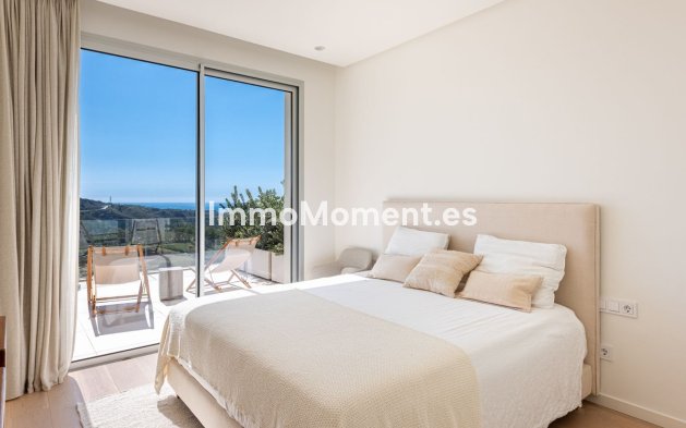 Resale - Apartment - Benahavís - Benahavís Centro