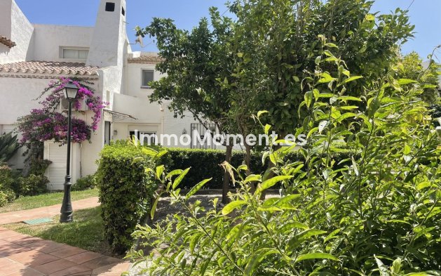 Reventa - Apartamento - Estepona  - Estepona Centro