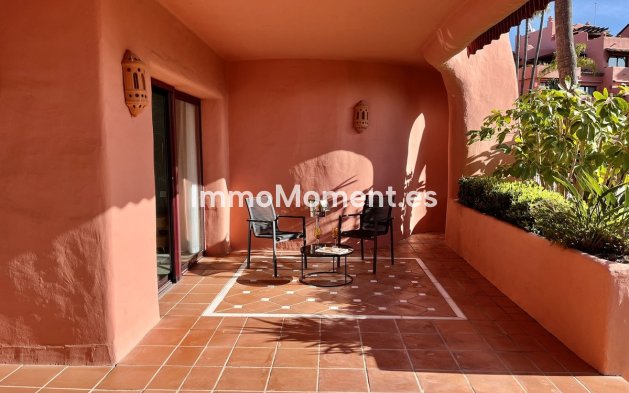 Revente - Appartement - Estepona  - Estepona Centro