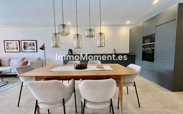 Revente - Appartement - Estepona  - Estepona Centro