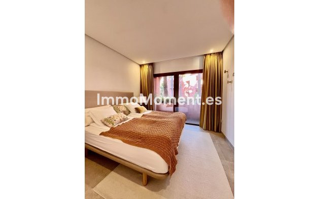 Revente - Appartement - Estepona  - Estepona Centro