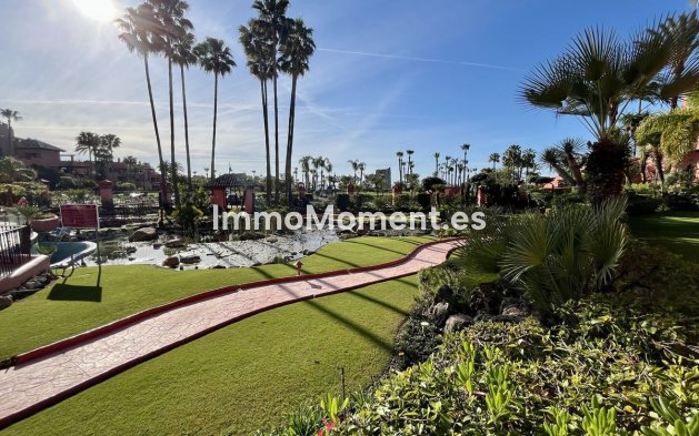 Revente - Appartement - Estepona  - Estepona Centro