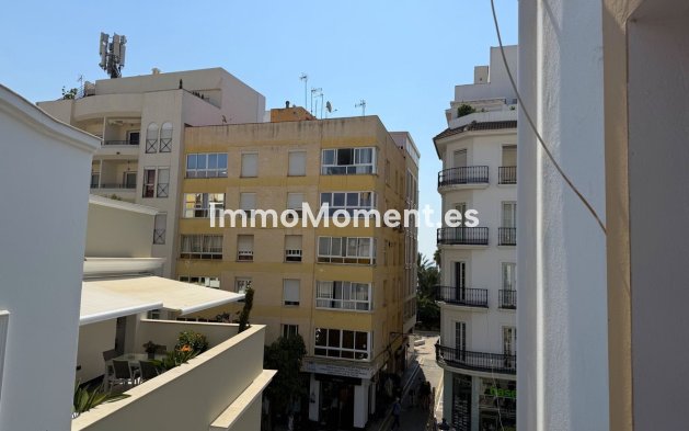 Revente - Appartement - Estepona  - Estepona Centro