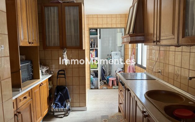 Revente - Appartement - Estepona  - Estepona Centro