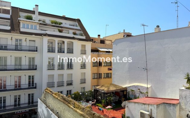 Revente - Appartement - Estepona  - Estepona Centro