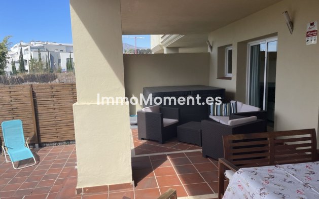 Resale - Apartment - Estepona - Selwo