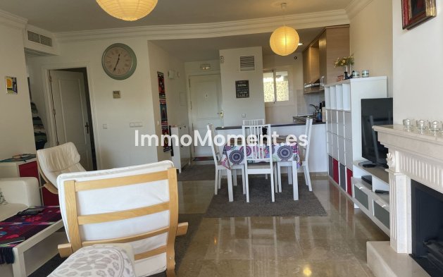 Resale - Apartment - Estepona - Selwo