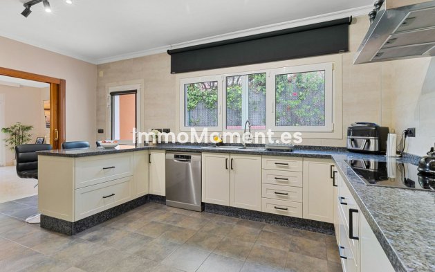 Bestaande woning - Villa - Benalmadena - Benalmadena Costa