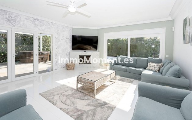 Revente - Villa - Benalmadena - Benalmadena Centro