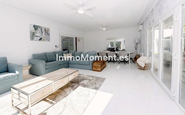 Revente - Villa - Benalmadena - Benalmadena Centro