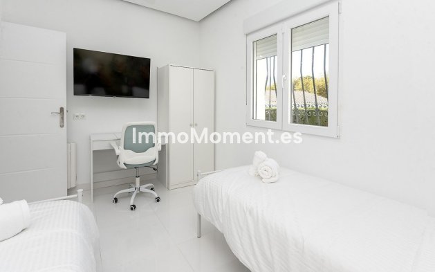 Revente - Villa - Benalmadena - Benalmadena Centro