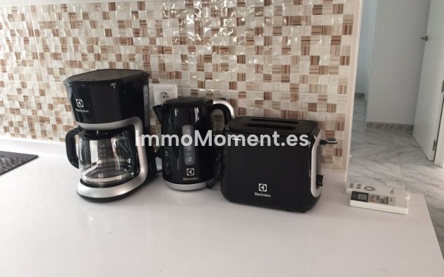 Resale - Apartment - Fuengirola - Fuengirola Centro