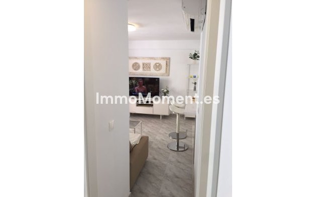 Resale - Apartment - Fuengirola - Fuengirola Centro