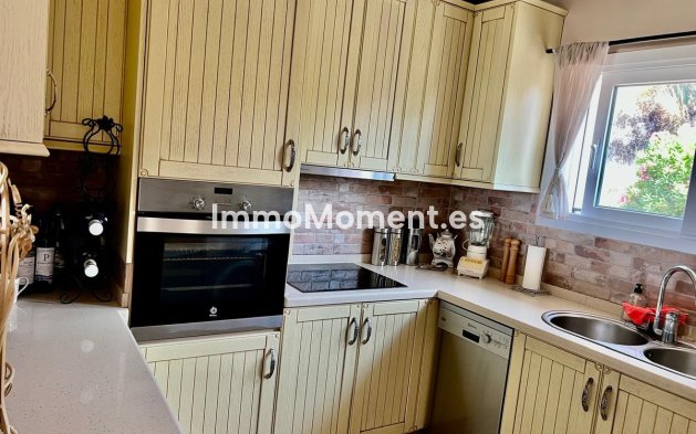 Wiederverkauf - Reihenhaus - Estepona  - Estepona Centro