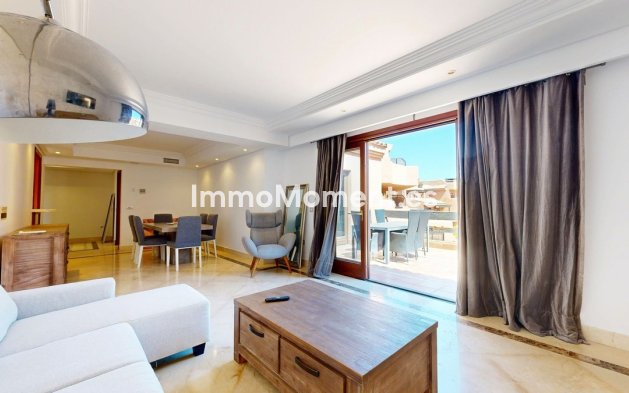 Wiederverkauf - Wohnung - Estepona  - Estepona Centro