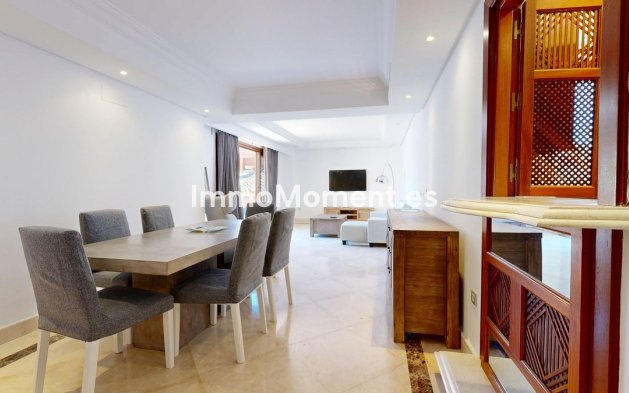 Wiederverkauf - Wohnung - Estepona  - Estepona Centro