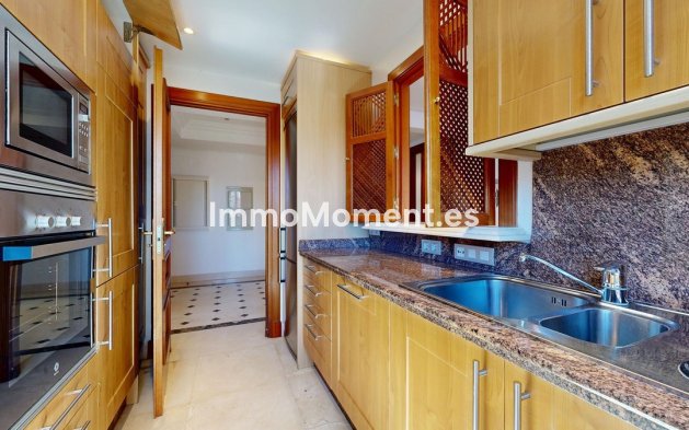 Wiederverkauf - Wohnung - Estepona  - Estepona Centro