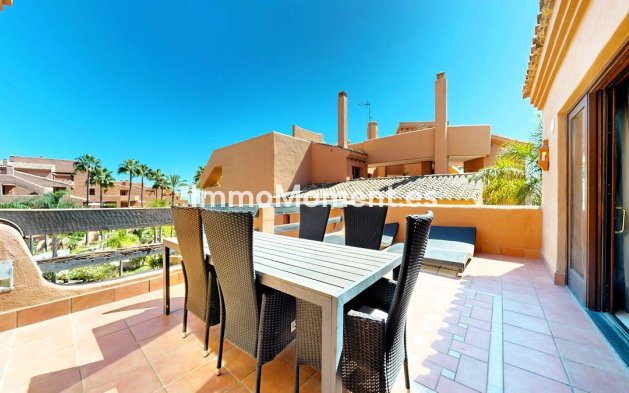 Wiederverkauf - Wohnung - Estepona  - Estepona Centro