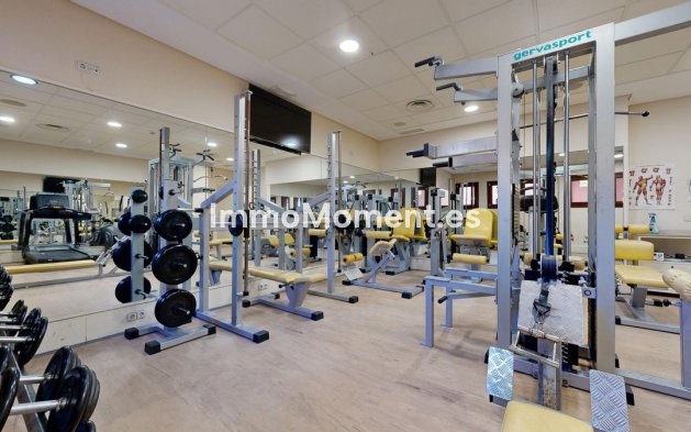 Wiederverkauf - Wohnung - Estepona  - Estepona Centro