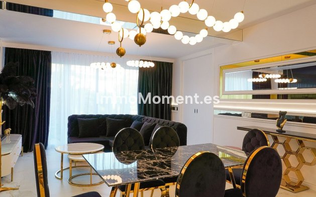 Wiederverkauf - Wohnung - Marbella - Nueva Andalucía